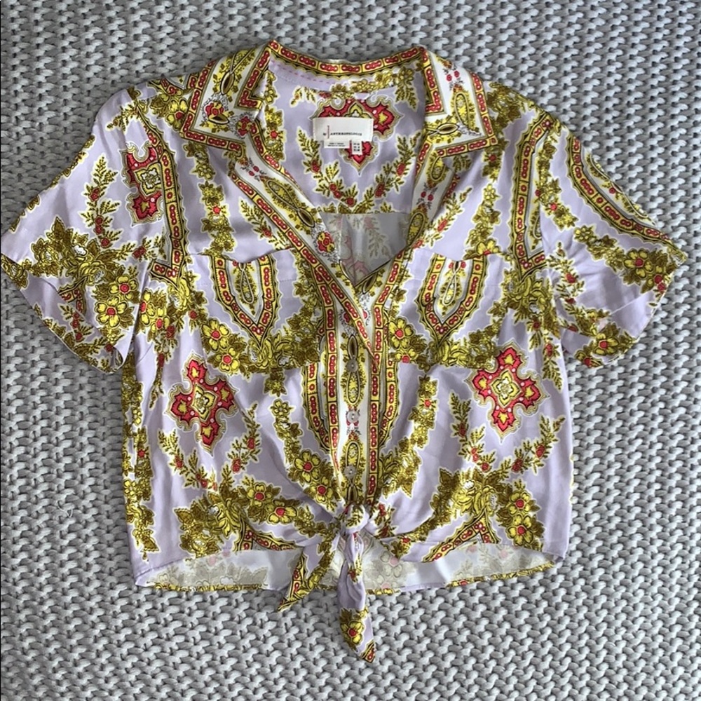 Anthropologie Cropped Tie front Button down